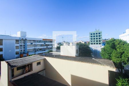 VISTA SALA de apartamento à venda com 2 quartos, 51m² em Passo D’areia, Porto Alegre