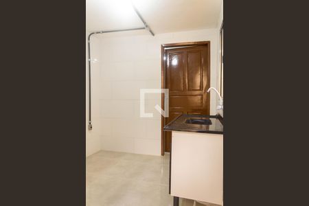 Cozinha de casa para alugar com 1 quarto, 36m² em Campo Grande, São Paulo