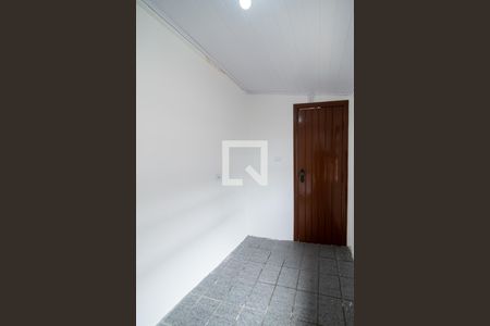Sala/Quarto de casa para alugar com 1 quarto, 36m² em Campo Grande, São Paulo