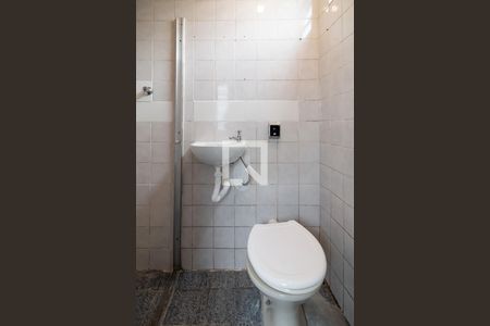 Banheiro de casa para alugar com 1 quarto, 36m² em Campo Grande, São Paulo