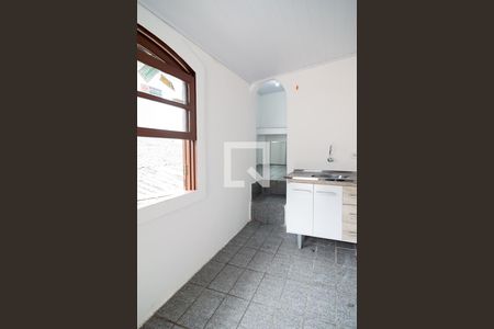 Sala/Quarto de casa para alugar com 1 quarto, 36m² em Campo Grande, São Paulo