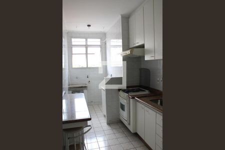 Apartamento à venda com 56m², 2 quartos e 1 vagaCozinha