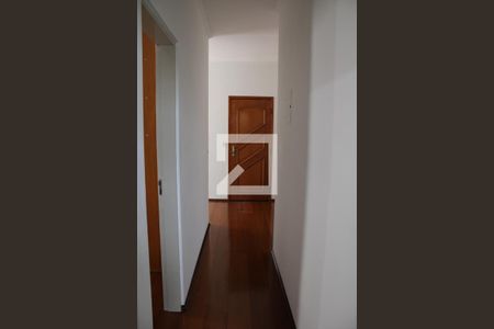 Corredor de apartamento à venda com 2 quartos, 56m² em Eldorado, São Paulo