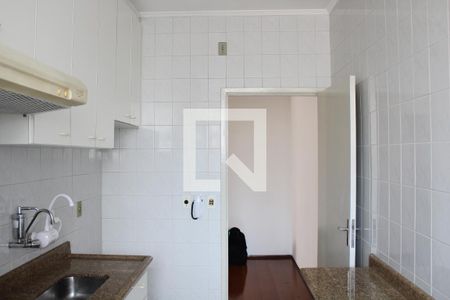 Cozinha de apartamento à venda com 2 quartos, 56m² em Eldorado, São Paulo