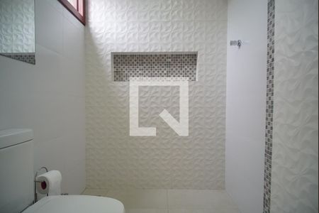 Casa à venda com 290m², 3 quartos e 1 vaga Casa à venda com 290m², 3 quartos e 1 vagaBanheiro da Suíte