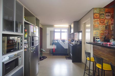 Casa à venda com 290m², 3 quartos e 1 vaga Casa à venda com 290m², 3 quartos e 1 vagaCozinha