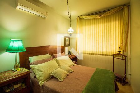 Quarto 1 de apartamento à venda com 3 quartos, 72m² em Cristal, Porto Alegre