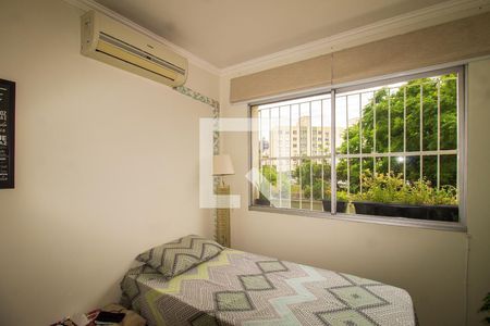 Quarto 1 de apartamento à venda com 2 quartos, 49m² em Praia de Belas, Porto Alegre