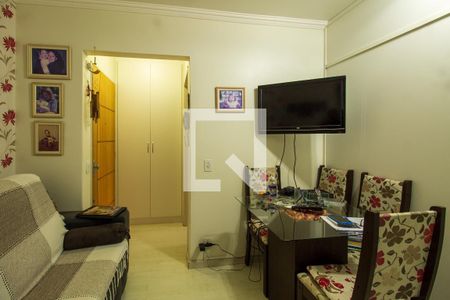 Apartamento à venda com 49m², 2 quartos e sem vaga Apartamento à venda com 49m², 2 quartos e sem vagaSala