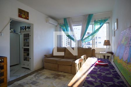 Apartamento para alugar com 78m², 2 quartos e sem vagaSala