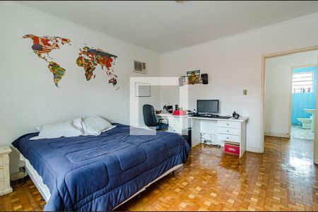 Casa à venda com 377m², 4 quartos e 4 vagas Casa à venda com 377m², 4 quartos e 4 vagasQuarto 3