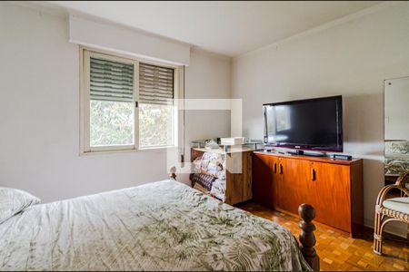 Casa à venda com 377m², 4 quartos e 4 vagas Casa à venda com 377m², 4 quartos e 4 vagasSuíte 2