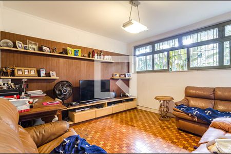 Sala de TV de casa à venda com 4 quartos, 377m² em Alto de Pinheiros, São Paulo