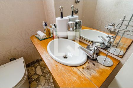 Lavabo de casa à venda com 4 quartos, 377m² em Alto de Pinheiros, São Paulo