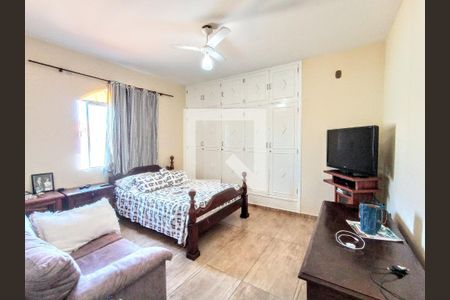 Casa à venda com 300m², 4 quartos e 5 vagas