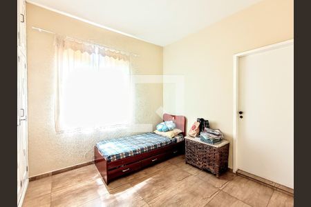 Casa à venda com 300m², 4 quartos e 5 vagas