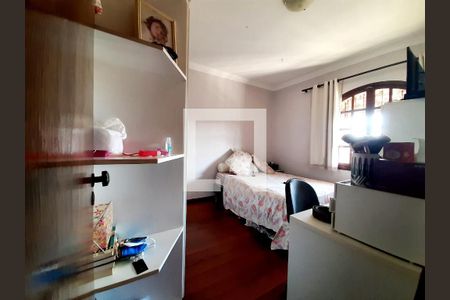 Casa à venda com 307m², 3 quartos e 2 vagas