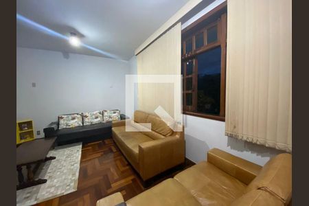 Casa à venda com 5 quartos, 457m² em Santa Tereza, Belo Horizonte
