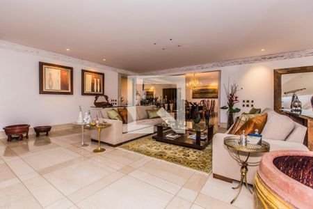 Apartamento à venda com 5 quartos, 500m² em Serra, Belo Horizonte