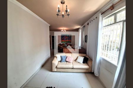 Apartamento à venda com 120m², 4 quartos e 2 vagas