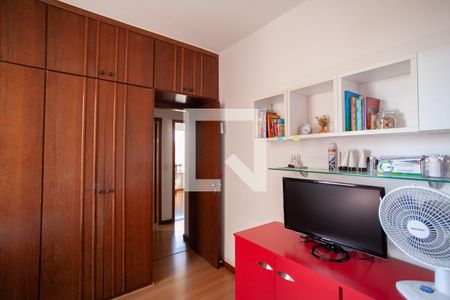 Apartamento à venda com 103m², 3 quartos e 2 vagasQuarto 1