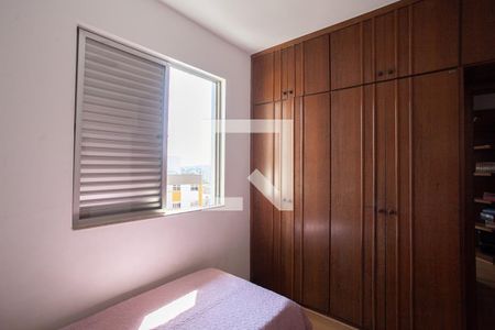 Apartamento à venda com 103m², 3 quartos e 2 vagasQuarto 1