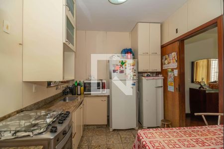 Apartamento à venda com 130m², 4 quartos e 2 vagas