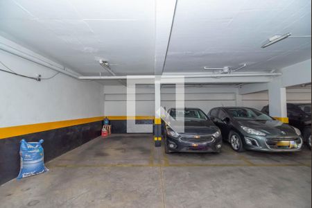 Apartamento à venda com 130m², 4 quartos e 2 vagas