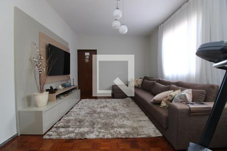 Apartamento para alugar com 4 quartos, 160m² em Santo Antônio, Belo Horizonte