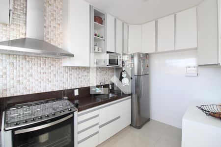 Apartamento para alugar com 160m², 4 quartos e 2 vagas