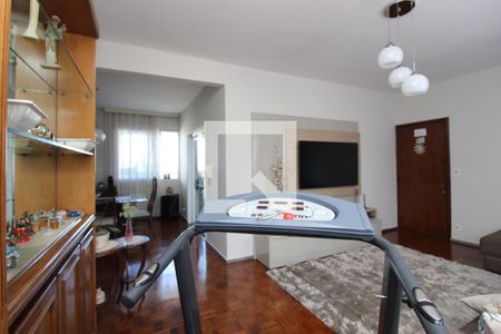 Apartamento para alugar com 4 quartos, 160m² em Santo Antônio, Belo Horizonte