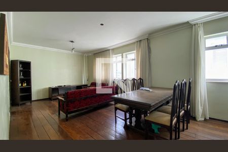 Apartamento à venda com 105m², 3 quartos e 1 vaga