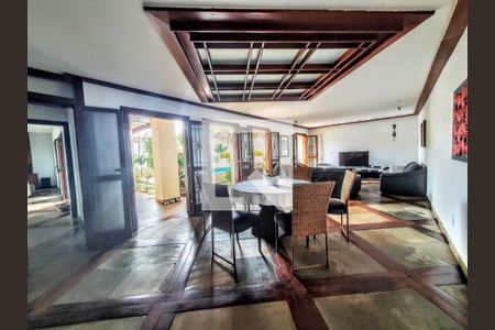 Casa para alugar com 5 quartos, 465m² em Santa Amélia, Belo Horizonte