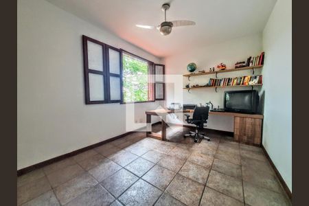Casa à venda com 465m², 5 quartos e 5 vagas
