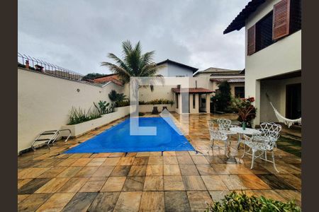 Casa à venda com 465m², 5 quartos e 5 vagas