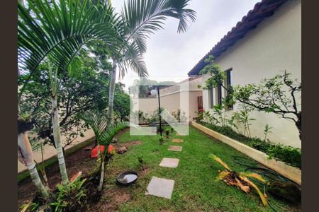 Casa à venda com 465m², 5 quartos e 5 vagas