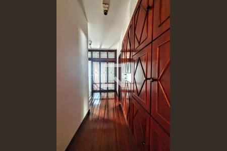 Casa à venda com 465m², 5 quartos e 5 vagas