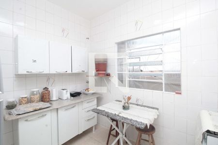 Casa à venda com 4 quartos, 132m² em Alto Caiçaras, Belo Horizonte