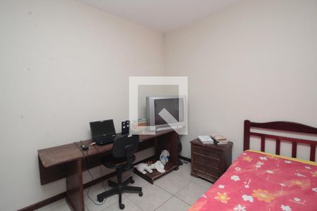 Casa à venda com 132m², 4 quartos e 6 vagas