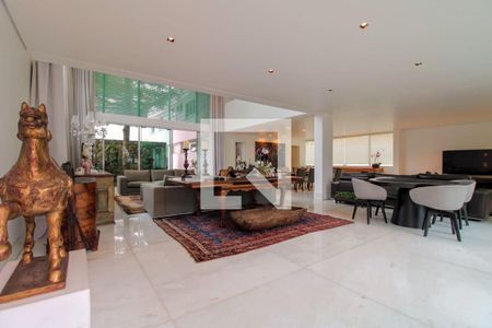 Casa à venda com 4 quartos, 550m² em Bandeirantes (Pampulha), Belo Horizonte