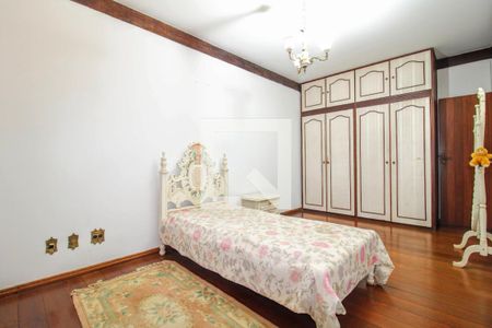 Casa à venda com 650m², 5 quartos e 3 vagas