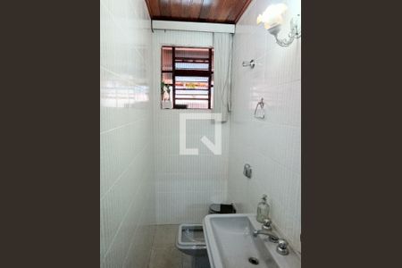 Casa à venda com 236m², 4 quartos e 3 vagas
