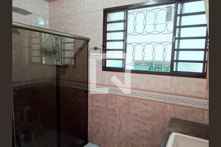 Casa à venda com 236m², 4 quartos e 3 vagas