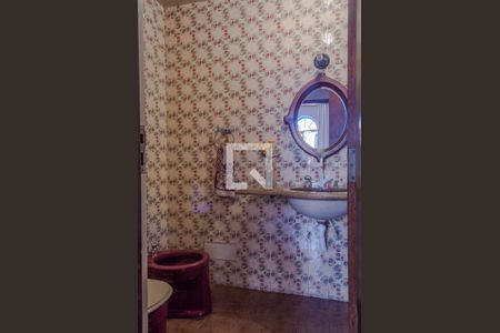 Casa à venda com 3 quartos, 209m² em Renascença, Belo Horizonte