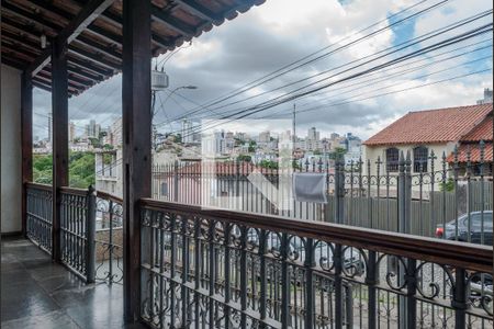 Casa à venda com 3 quartos, 209m² em Renascença, Belo Horizonte