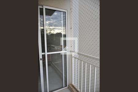 Sacada de apartamento para alugar com 3 quartos, 60m² em Jardim Novo Cambuí, Hortolândia