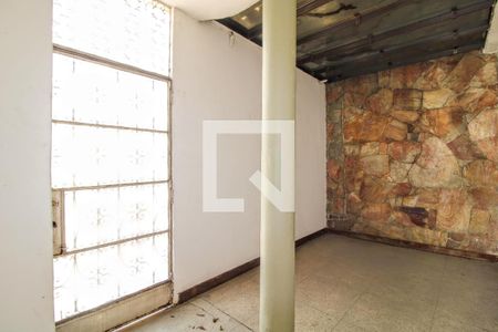 Casa à venda com 7 quartos, 559m² em Prado, Belo Horizonte