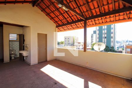 Casa à venda com 470m², 4 quartos e 5 vagas