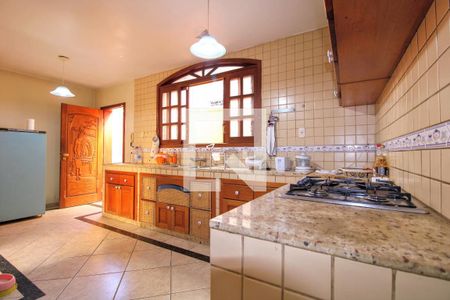 Casa à venda com 470m², 4 quartos e 5 vagas