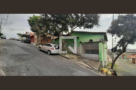 Casa à venda com 180m², 2 quartos e 1 vaga